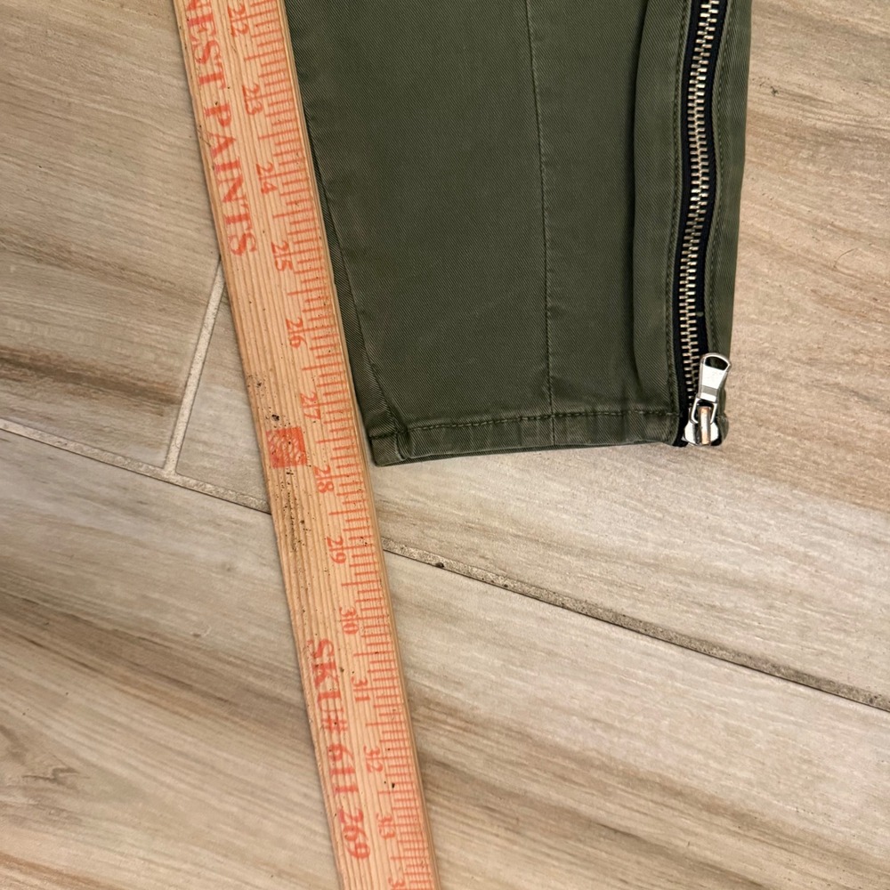 L'AGENCE Patton High Rise Skinny Cargo Pants Brigade Green Size 26 Zipper Ankle - Picture 6 of 7